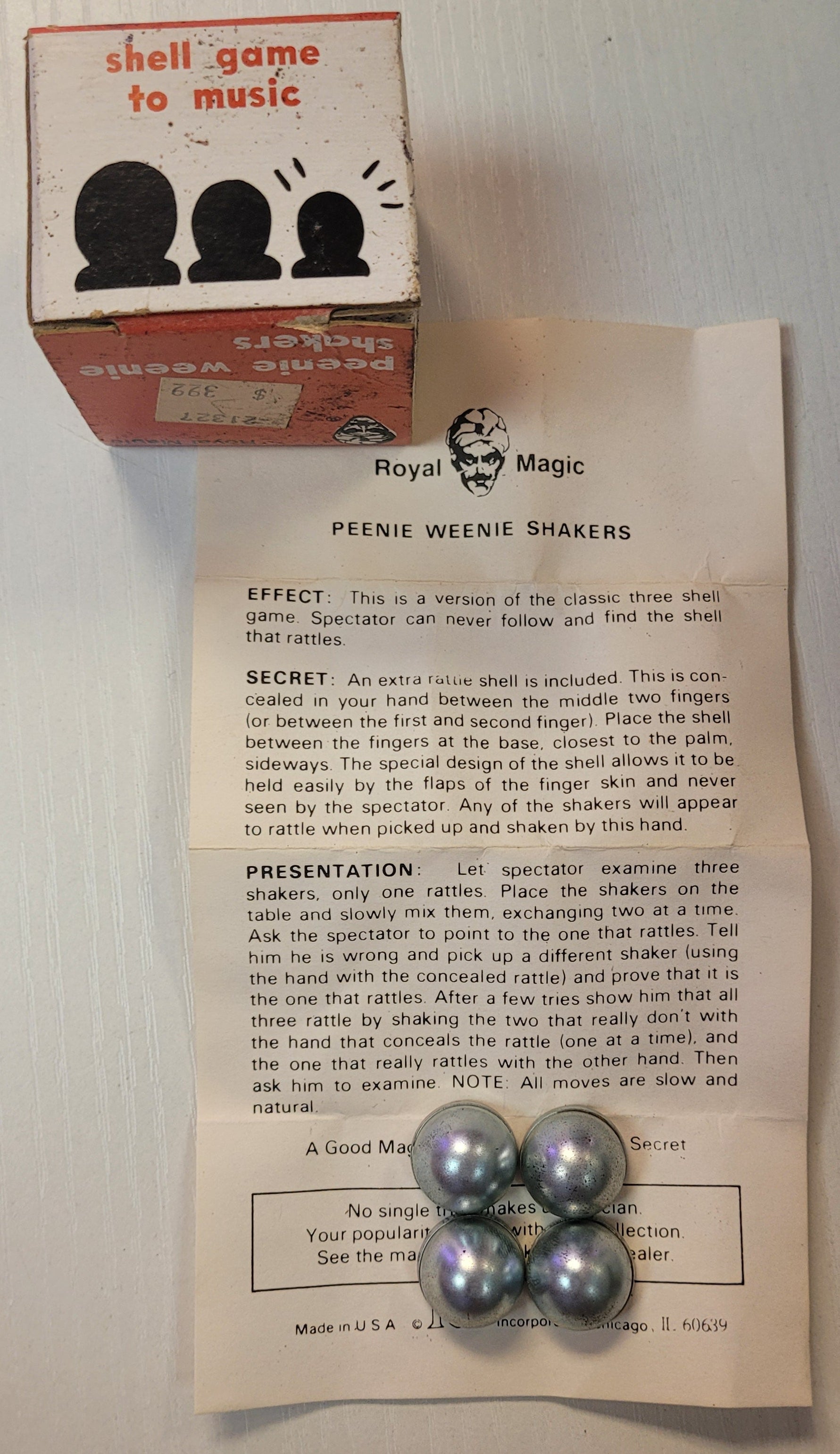 Vintage Peenie Weenie Shakers Magic Trick by HalloweenStore.com