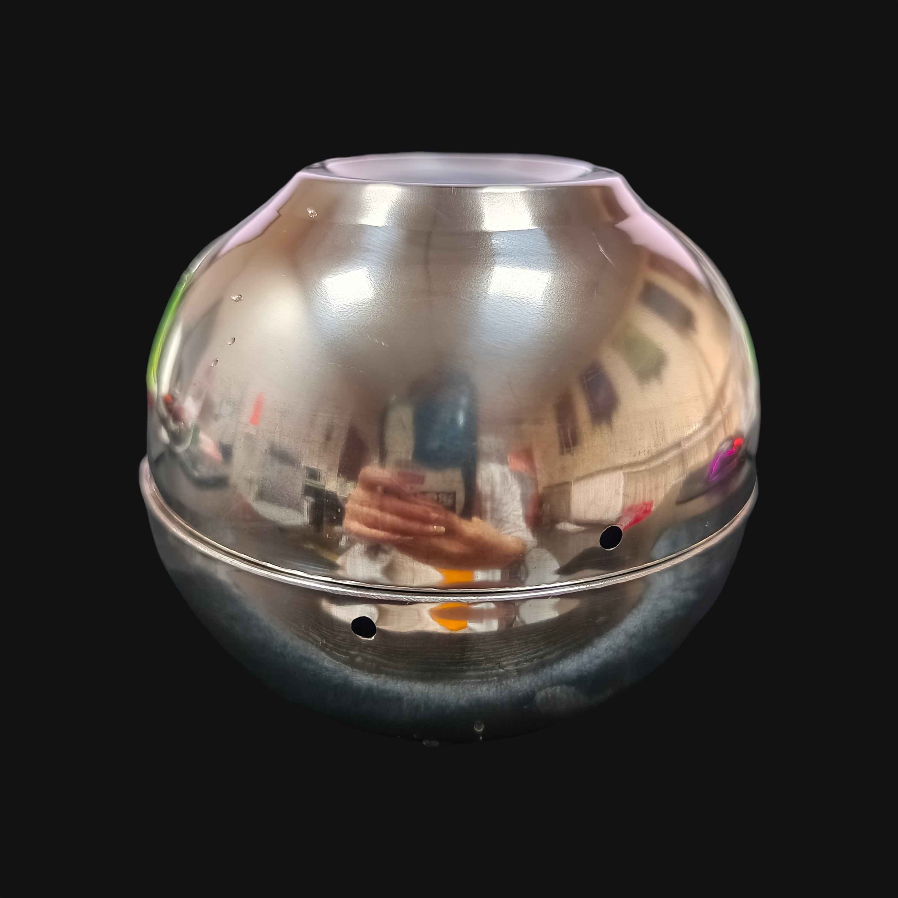 A Set of Stainless Steel Bowls, Where The Empty Ones Create Water - Double Bowls Transform Into Wine, And The Empty Ones Spill Water, Used As Magic Props for Street Performances