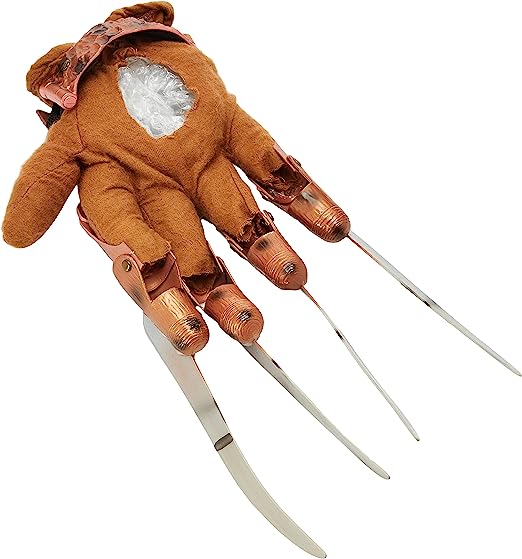 A Nightmare on Elm Street: Freddy Krueger Deluxe Glove by HalloweenStore.com