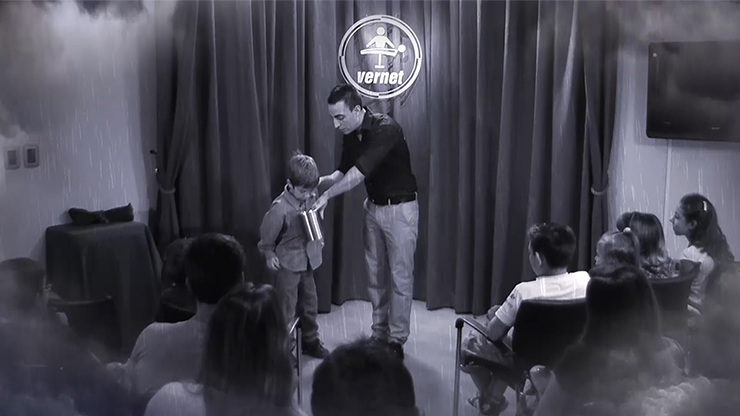 The Bucket by Iñaki Zabaletta, Greco and Vernet - DVD by Murphy's Magic Supplies, Inc.
