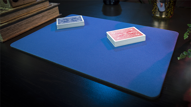 Standard Close-Up Pad 11X16 (Blue) by Murphy's Magic Supplies - Trick by Murphy's Magic Supplies, Inc.