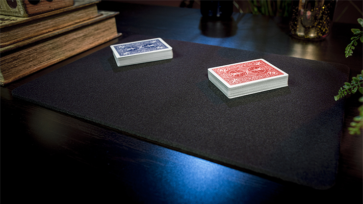 Economy Close-Up Pad 11X16 (Black) by Murphy's Magic Supplies - Trick by Murphy's Magic Supplies, Inc.