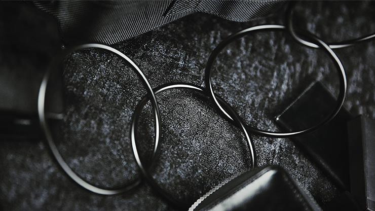4" Linking Rings (Black) by TCC - Trick by Murphy's Magic Supplies, Inc.