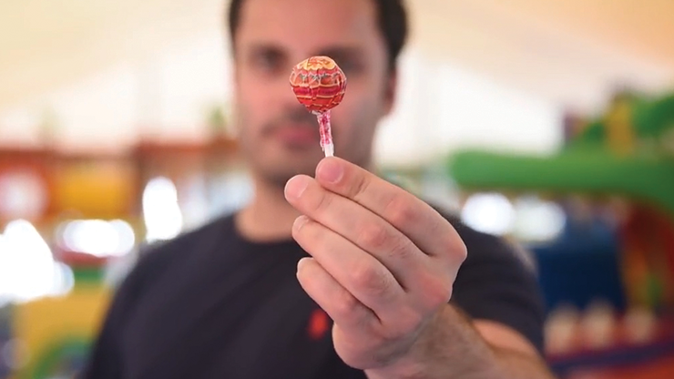Wonder Pop by Gonçalo Gil and Danny Weiser produced by Gee Magic by Murphy's Magic Supplies, Inc.