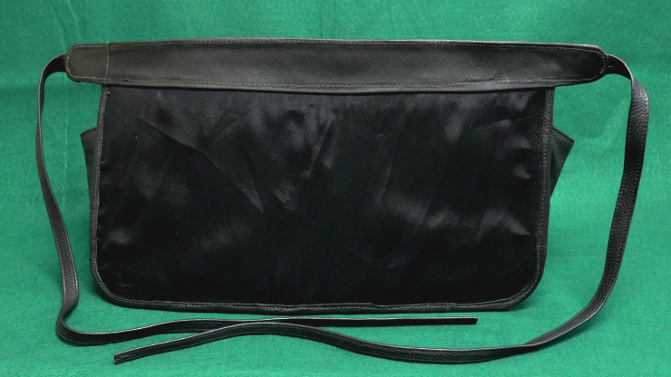 CELLINI POUCH by The Ambitious Card by Murphy's Magic Supplies, Inc.