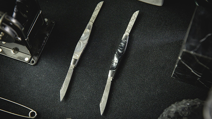 ARTISAN COLOR-CHANGING KNIVES BY TCC by Murphy's Magic Supplies, Inc.