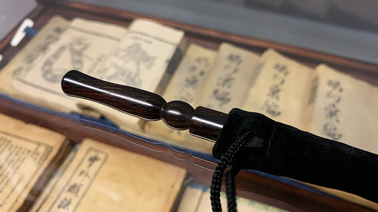 Wooden wand PRO (Standard Black) by Harry He & Bacon Magic by Murphy's Magic Supplies, Inc.