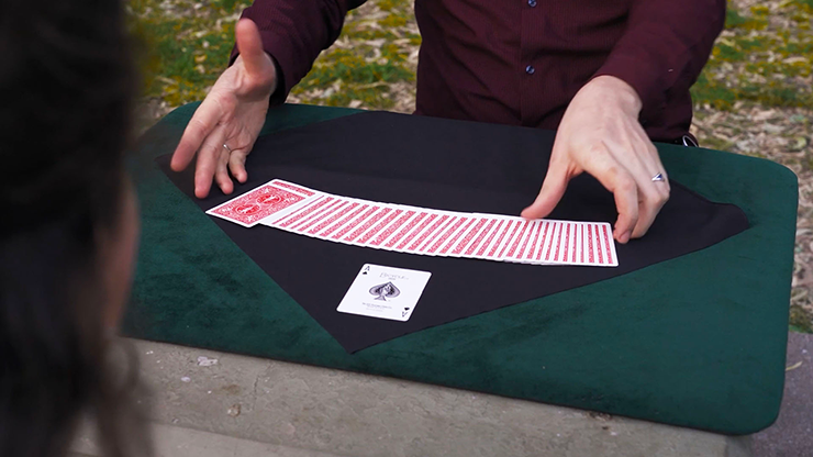 Thin Air (Gimmicks and Online Instructions) by Ignacio Lopez - Trick by Murphy's Magic Supplies, Inc.