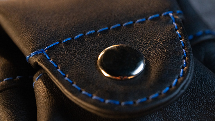 COLOR CODE COIN PURSE BLUE by Bob Kohler - Trick by Murphy's Magic Supplies, Inc.