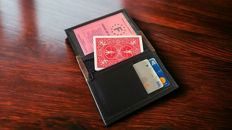 INSTANT WALLET 2.0 (Red) by Andrew and Magic UP by Murphy's Magic Supplies, Inc.