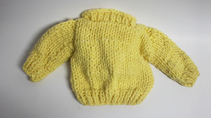 The Uncanny Yarn (Yellow) by Steve Hart by Murphy's Magic Supplies, Inc.