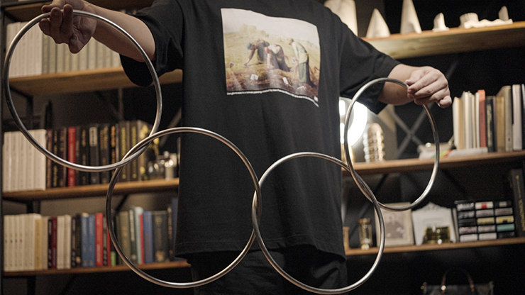 Wonderful Linking Rings by TCC and Axel Hecklau by Murphy's Magic Supplies, Inc.