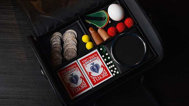 MODERN DOCTORS BAG by Murphy's Magic by Murphy's Magic Supplies, Inc.