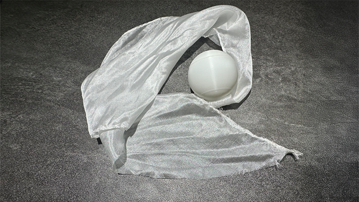 Hyper Silk Ball by Peng Min & Storm Creative (White) by Murphy's Magic Supplies, Inc.
