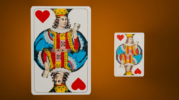 João Miranda Magic presents Royal Fantasy (Poker) by Lubor Fidler by Murphy's Magic Supplies, Inc.
