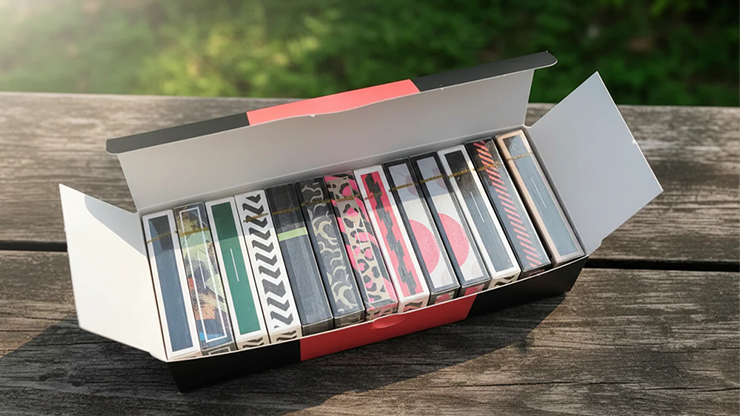 Weightless Playing Cards by WohStudios by Murphy's Magic Supplies, Inc.