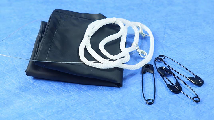 WingsMagic Presents: Fantastic Microphone by Ran by Murphy's Magic Supplies, Inc.