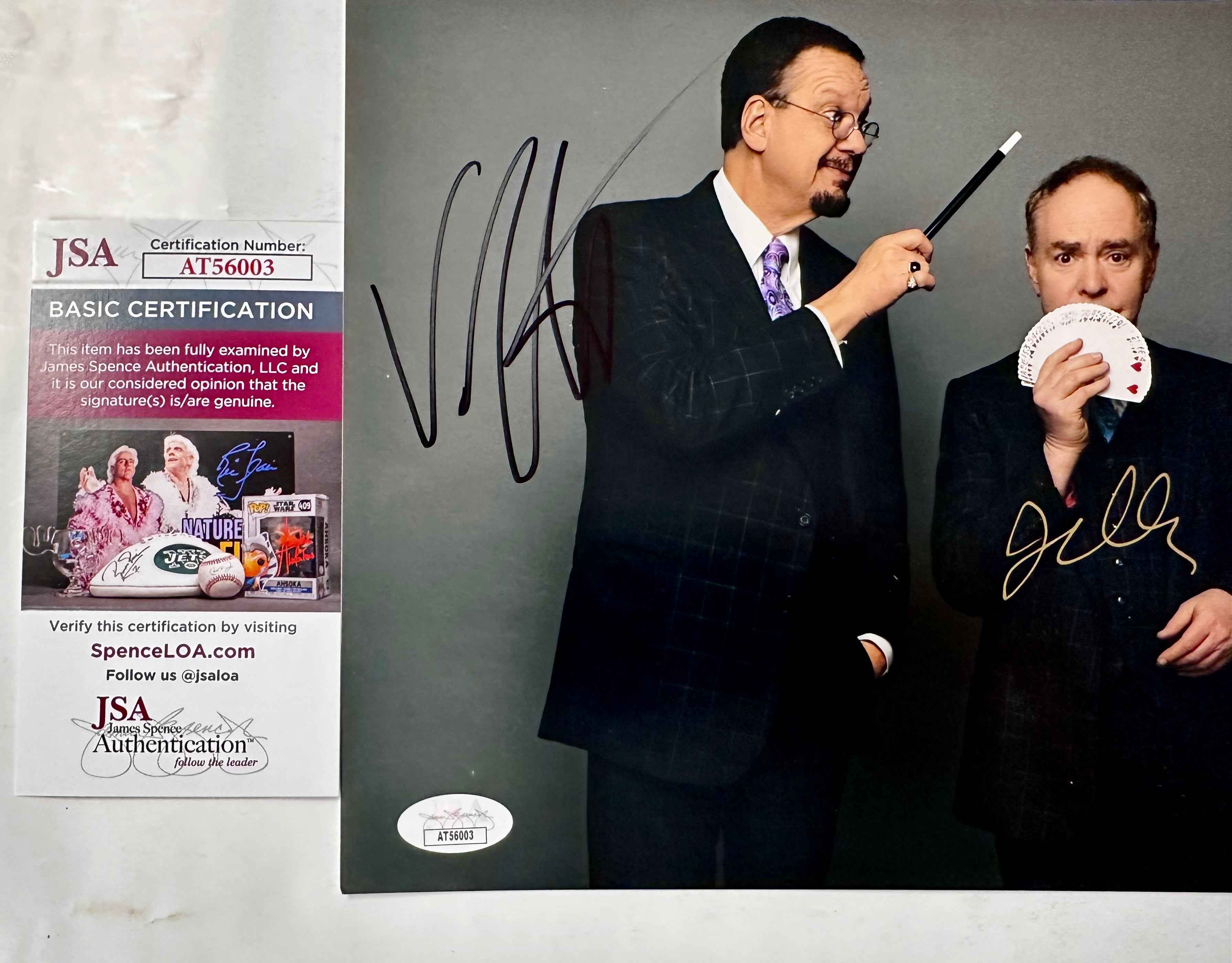 Penn & Teller Signed Entertainer Comedy Vegas Magician 8x10 Photo With JSA COA