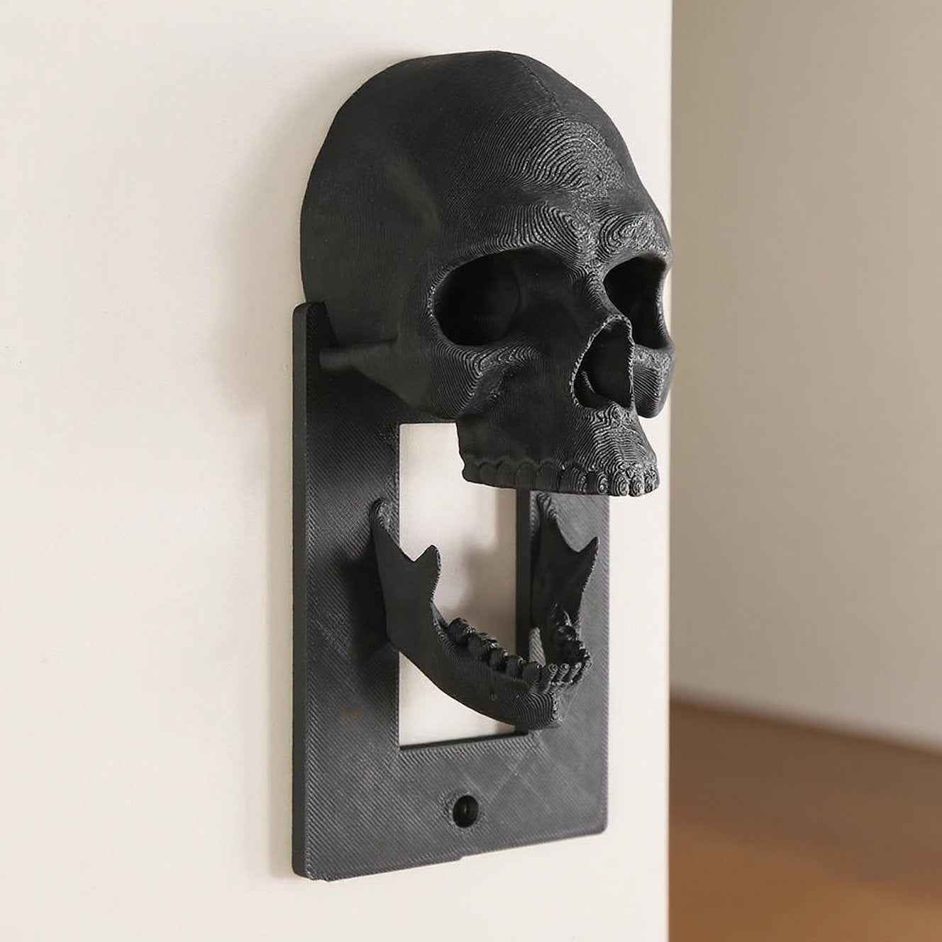 1pc Gothic Skull Wall Switch Cover & Outlet Plate - Battery-Free, Easy Screw Installation, Halloween Home Decor, Durable Wall Plate for Living Room, Bedroom, Office - Spooky Gift Idea