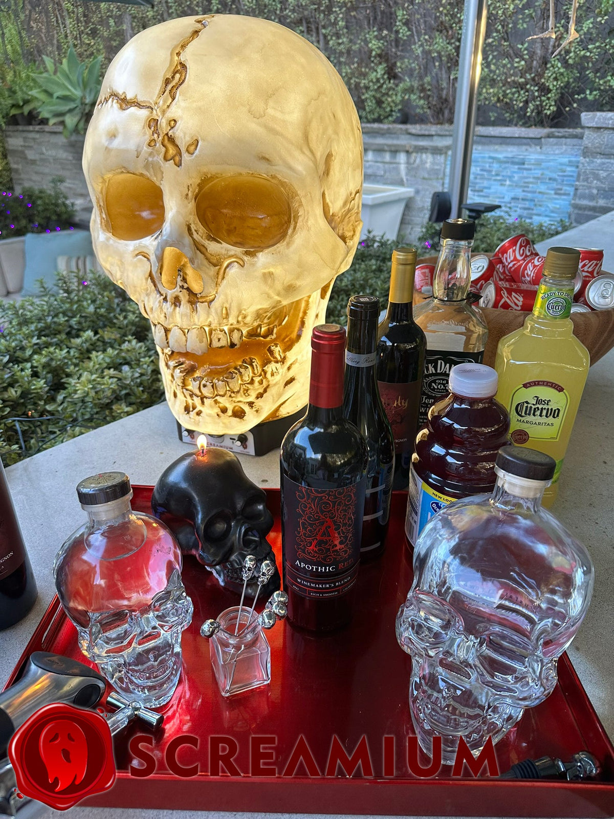 Giant Skull Animatronic Lamp Prop 20-Inch-Tall Heavy Duty Polyresin Halloween Decoration