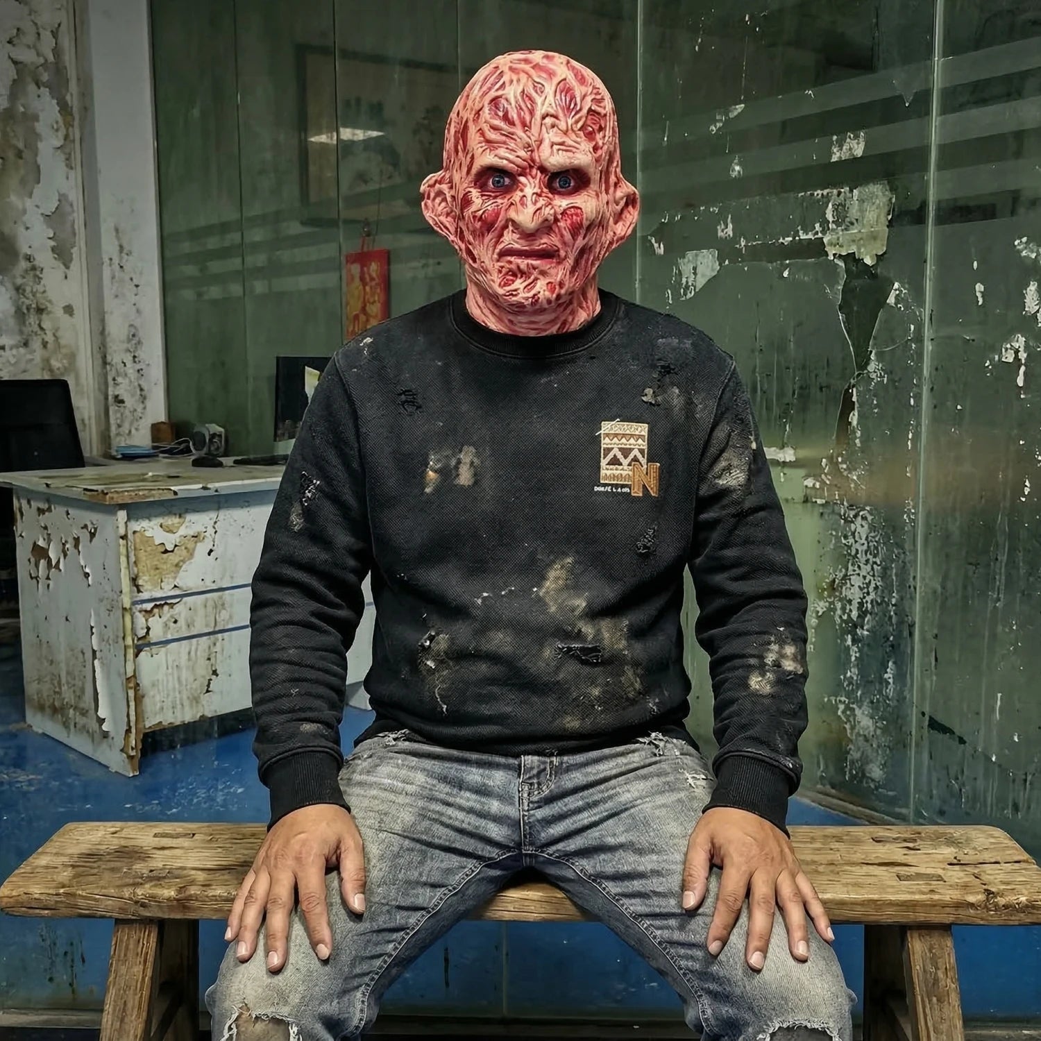 Realistic Burned Scars Latex Full Face Mask Funny & Goofy Trendy Halloween Cosplay Prop Adult Costume Parties Haunted House
