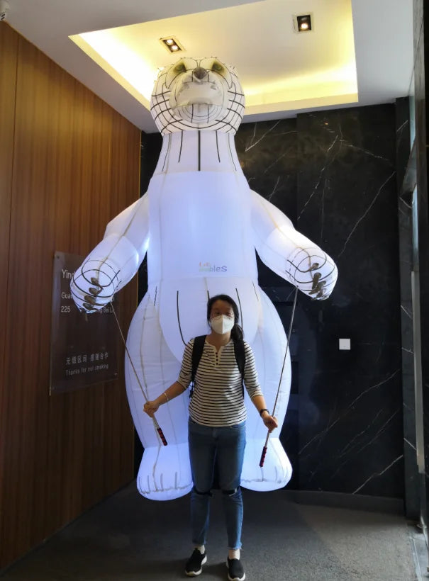 Carnival Attractive Giant Inflatable Polar Bear Costume Advertising Parade Lighted Butterfly Walking Costume for Party Event