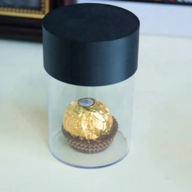 Latest ROMANTIC CHOCOLATE MAGIC TRICK Prop Street Magic Plastic ABS Gimmicked Chocolate Box for Magicians