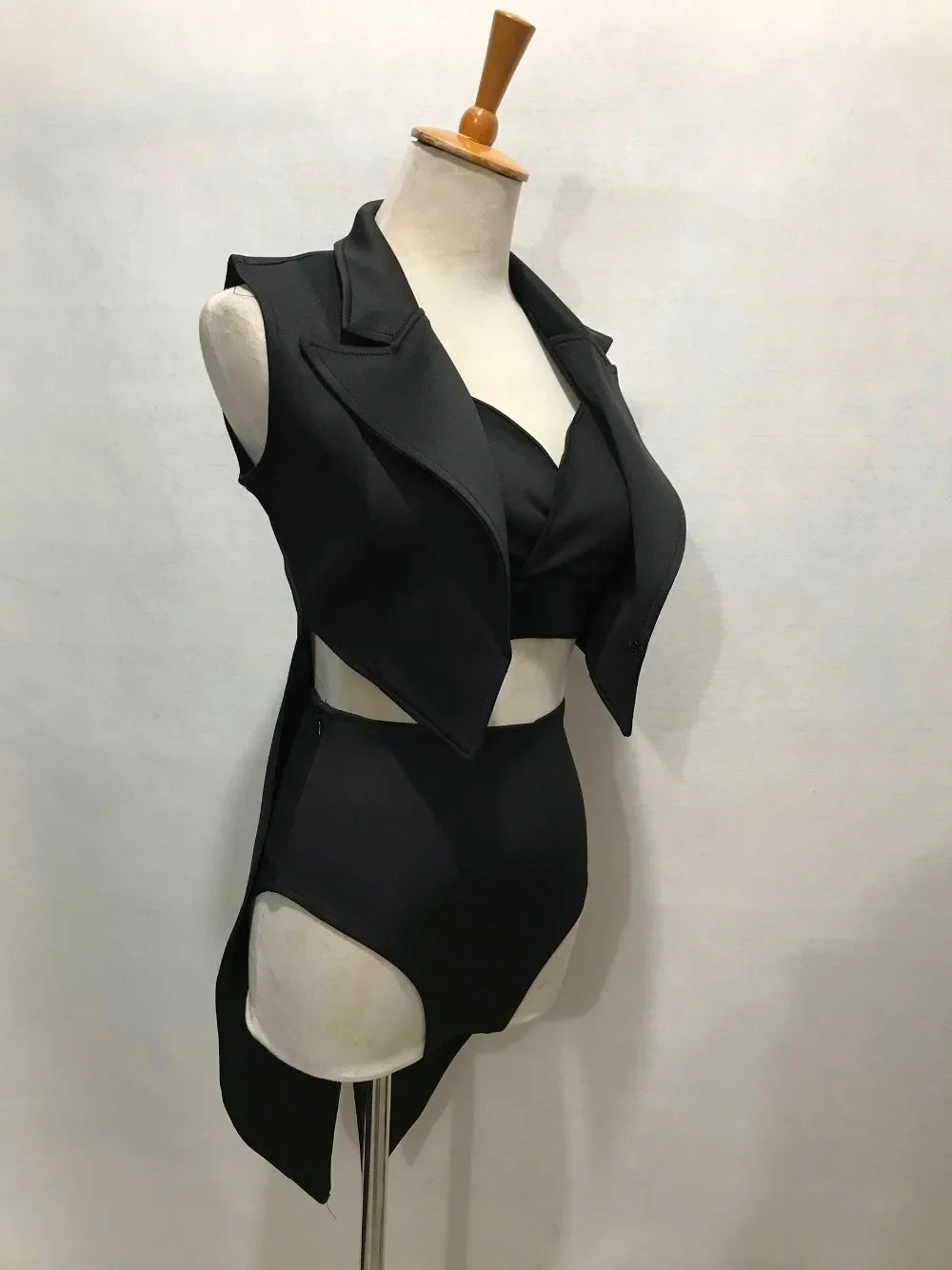 Female Jazz Dance Team Costume Black Yellow Bikini Tailcoat 3 Pieces Set Women Singer Nightclub Sexy Stage Wear Cosplay Outfits