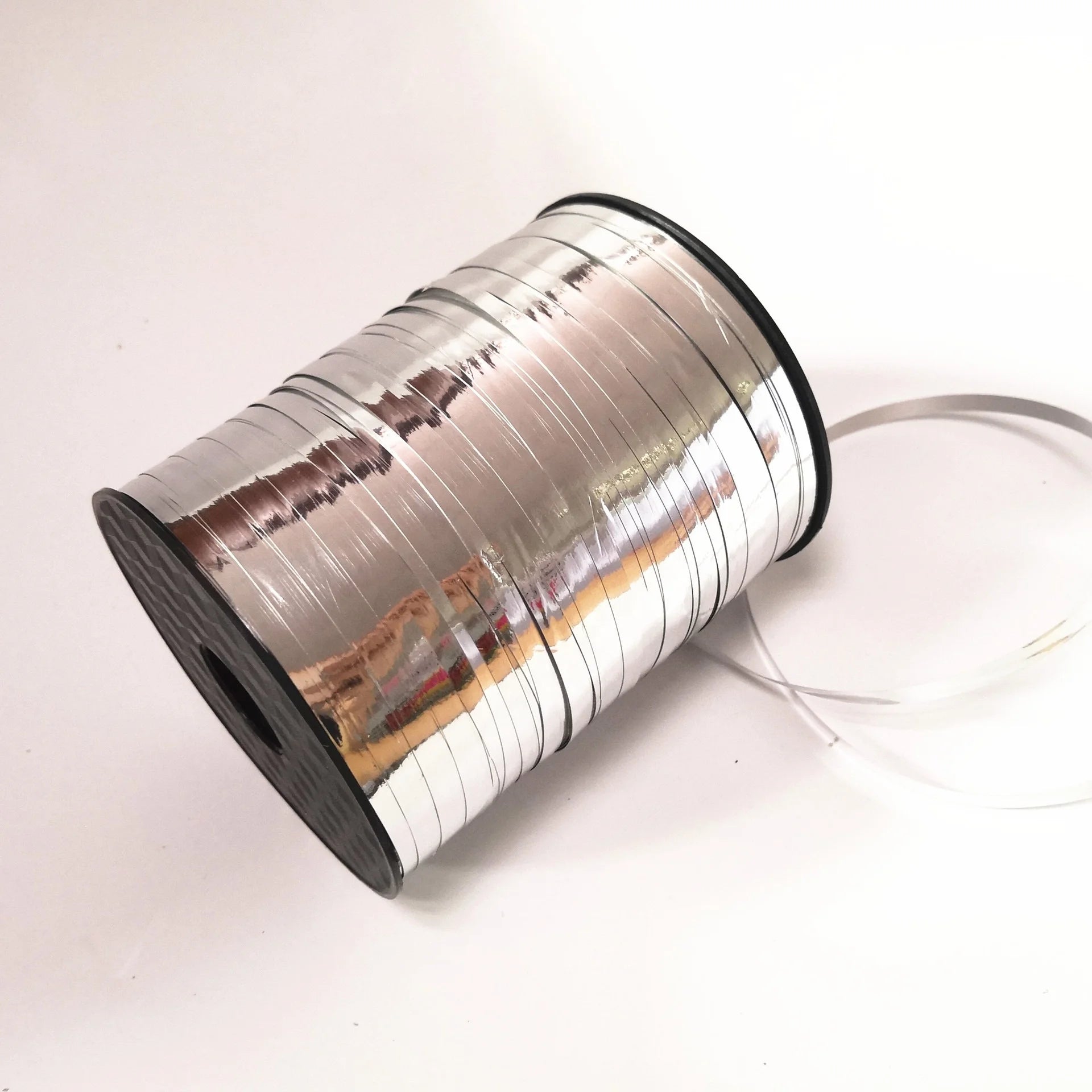 500 Yards Shiny Metallic Gold Crimped Curling Ribbon Balloon String Roll for Gift Wrapping Party Promotional Party Supplies