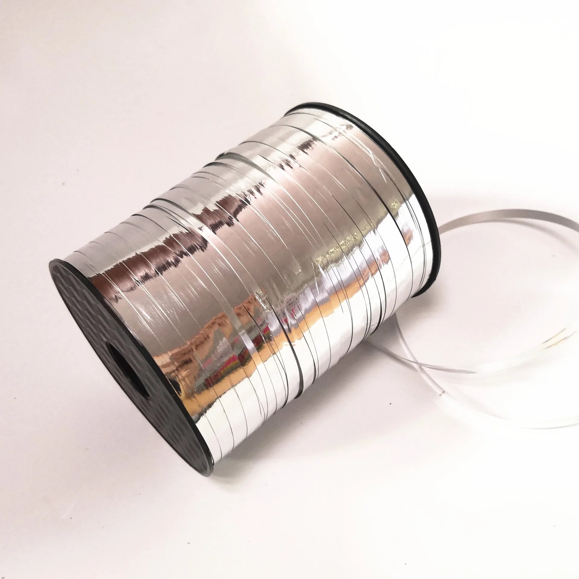 500 Yards Shiny Metallic Gold Crimped Curling Ribbon Balloon String Roll for Gift Wrapping Party Promotional Party Supplies