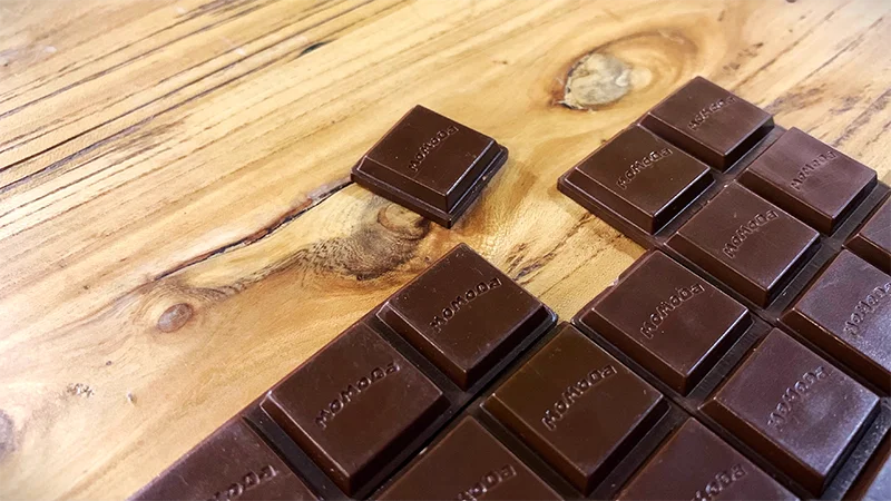 Novelty Magic Chocolate Puzzle Toy PVC Prank Chocolates Joke Street Magic for Party Unique Gift Idea