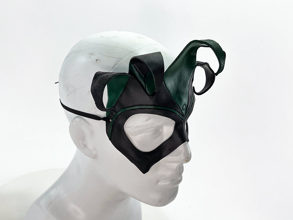 Handmade Genuine Leather Five Point Jester Mask in Green and Black No Bells by Rockwell Masks