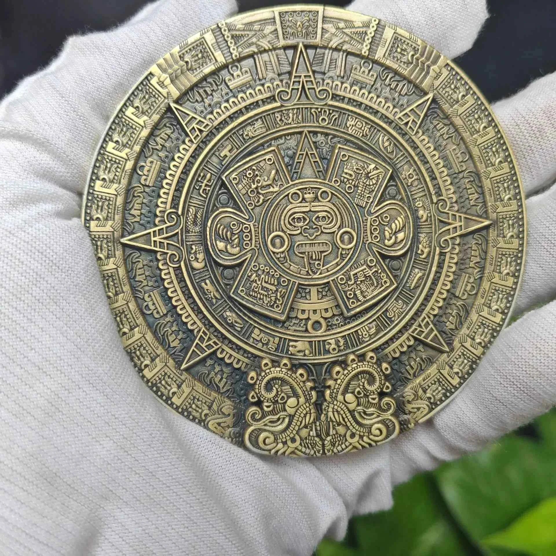 Commemorative coins, American large relief coin collection, Mayan coins, American Morgan
