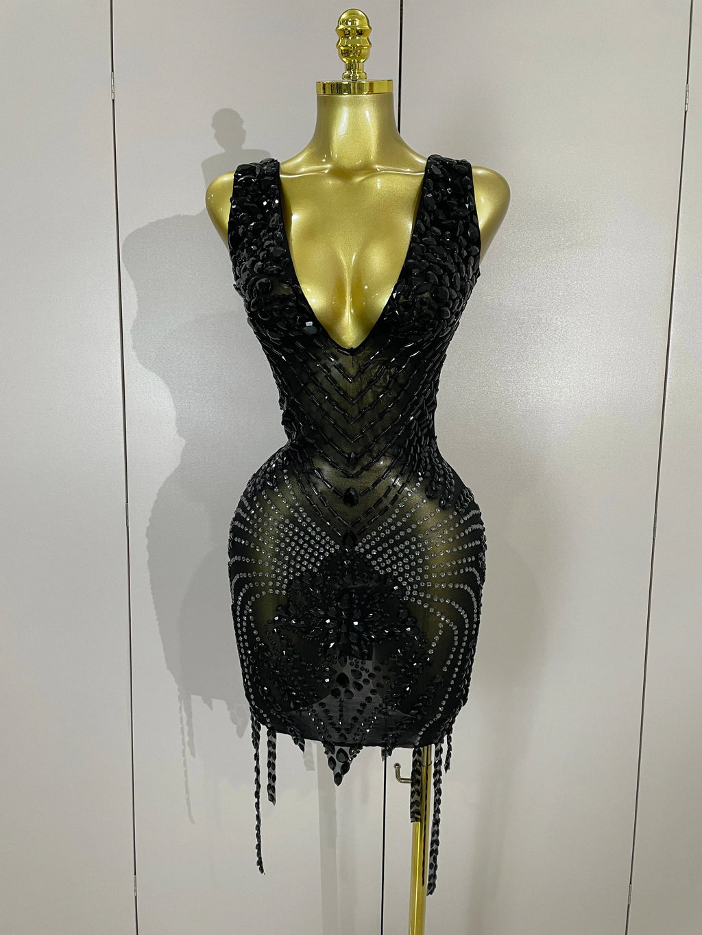 Vintage-Inspired Sparkly Rhinestone Mesh V-Neck Party Dress