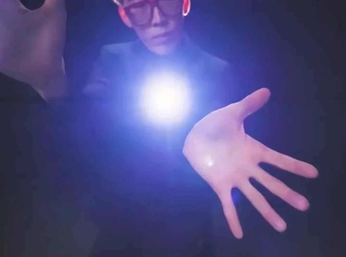 Floating Light Dimension L by Magicat Stage Magie Tricks Mentalism Magia Illusion Gimmick Magician Prop Levitating Visual Effect - Big Tim's Magic Emporium