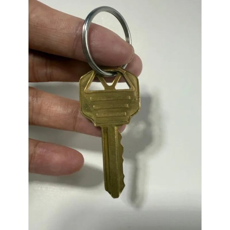 Magic Key Ring Thrus Keychian Key Traverse Magic Tricks Close Up Magic Street Magia Mentalism Comedy Prop Bar Trick Funny Games
