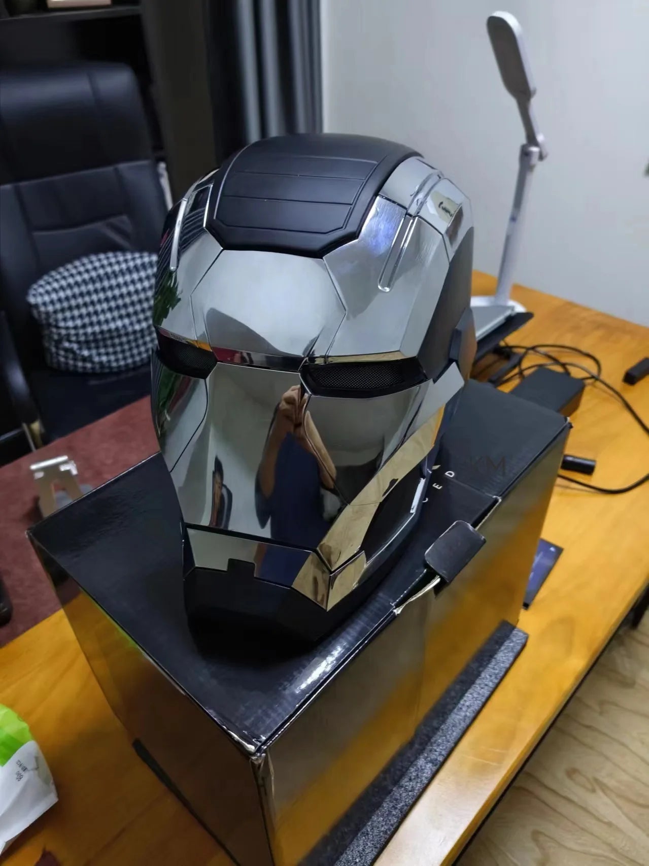 Iron Man War Machine 1:1 Cos Mask Wearable Helmet Remote Voice Control Automatic Helmet Mask Halloween Cosplay Props Adult Gift - Big Tim's Magic Emporium
