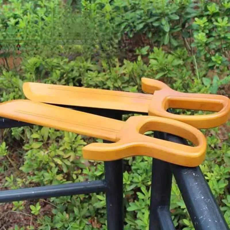 Chinese Wing Chun Wooden Sword Butterfly Double Sword Props Performance Stage Props Wooden Wing Chun Blades Wood