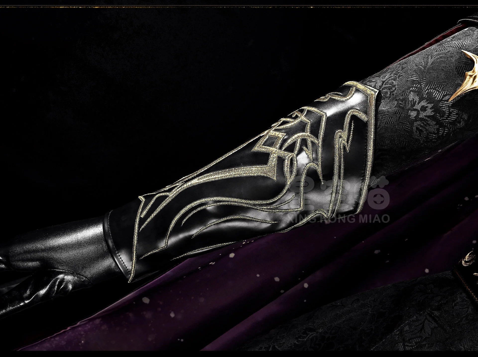 Love and Deepspace Xavier Rafayel Zayne Sylus Cosplay Costume The Dark Eclipse King Cloak Coat Prop Armor Crown Halloween Suit - Big Tim's Magic Emporium