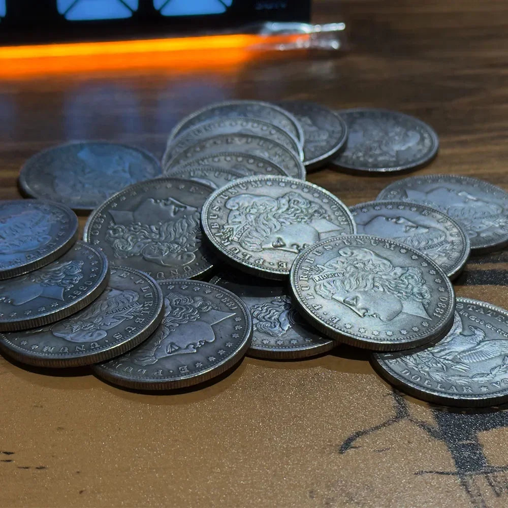 1 Pcs Steel Morgan Dollar (3.8cm Dia) Magic Tricks Can Be Sucked Props Accessorie Used Appearing/Disappearing Coin Magie