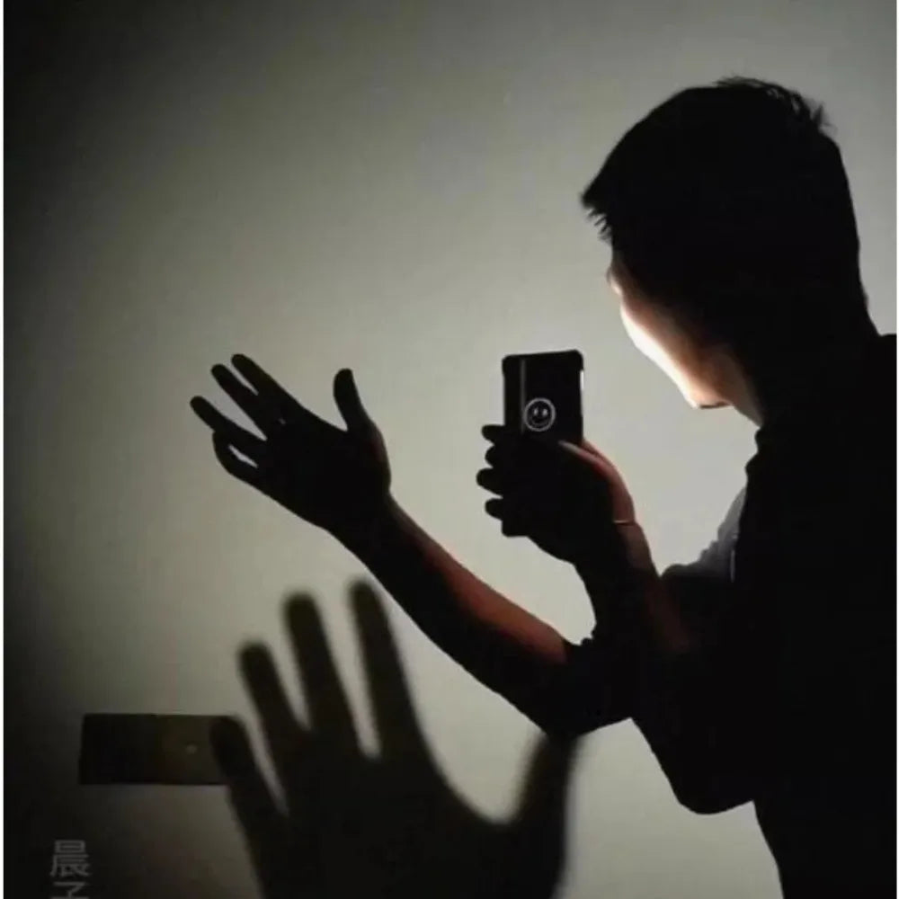 Phantom Magic Trick – Horror Delayed Effect Interactive EDC Portable Bar Street Close Up Illusion Gimmick Props Magician - Big Tim's Magic Emporium