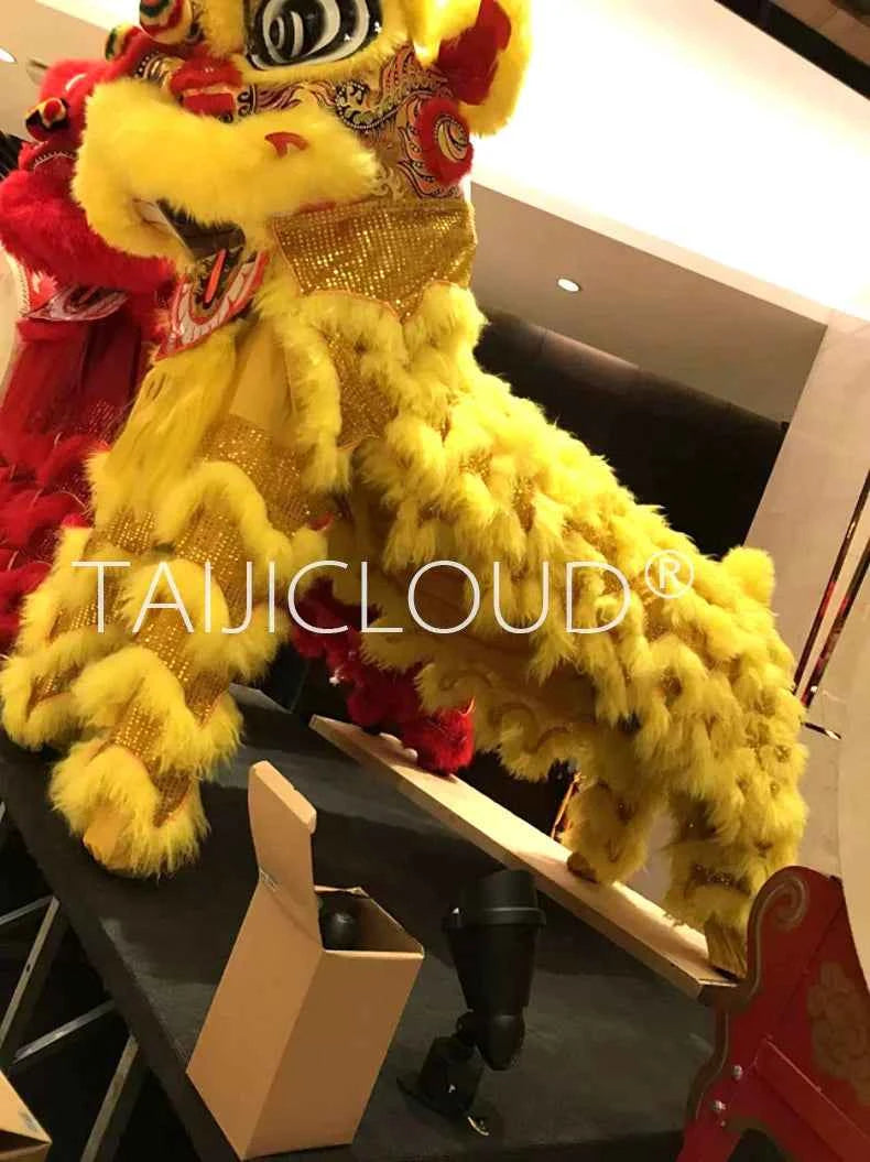 Southern Lion Dance Props for Adults, Double Performance Use, Wool Dragon Lantern, Authentic Lion Awakening Props.
