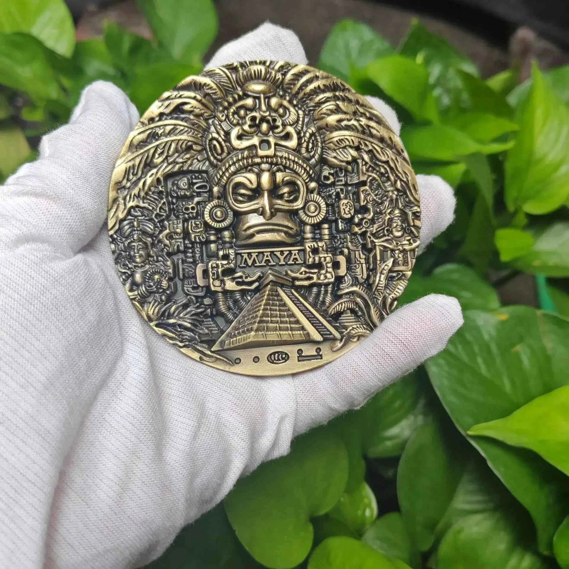 Commemorative coins, American large relief coin collection, Mayan coins, American Morgan