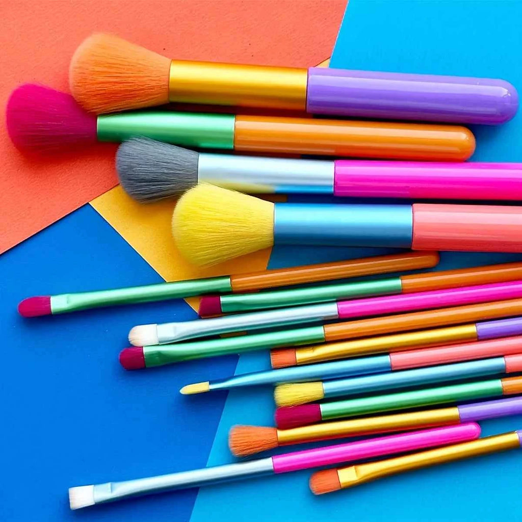 Makeup Brushes 15Pcs Colourful Makeup Brush Set Foundation Contour Blush Concealers Eye Shadow Blending Make Up Brush Kit