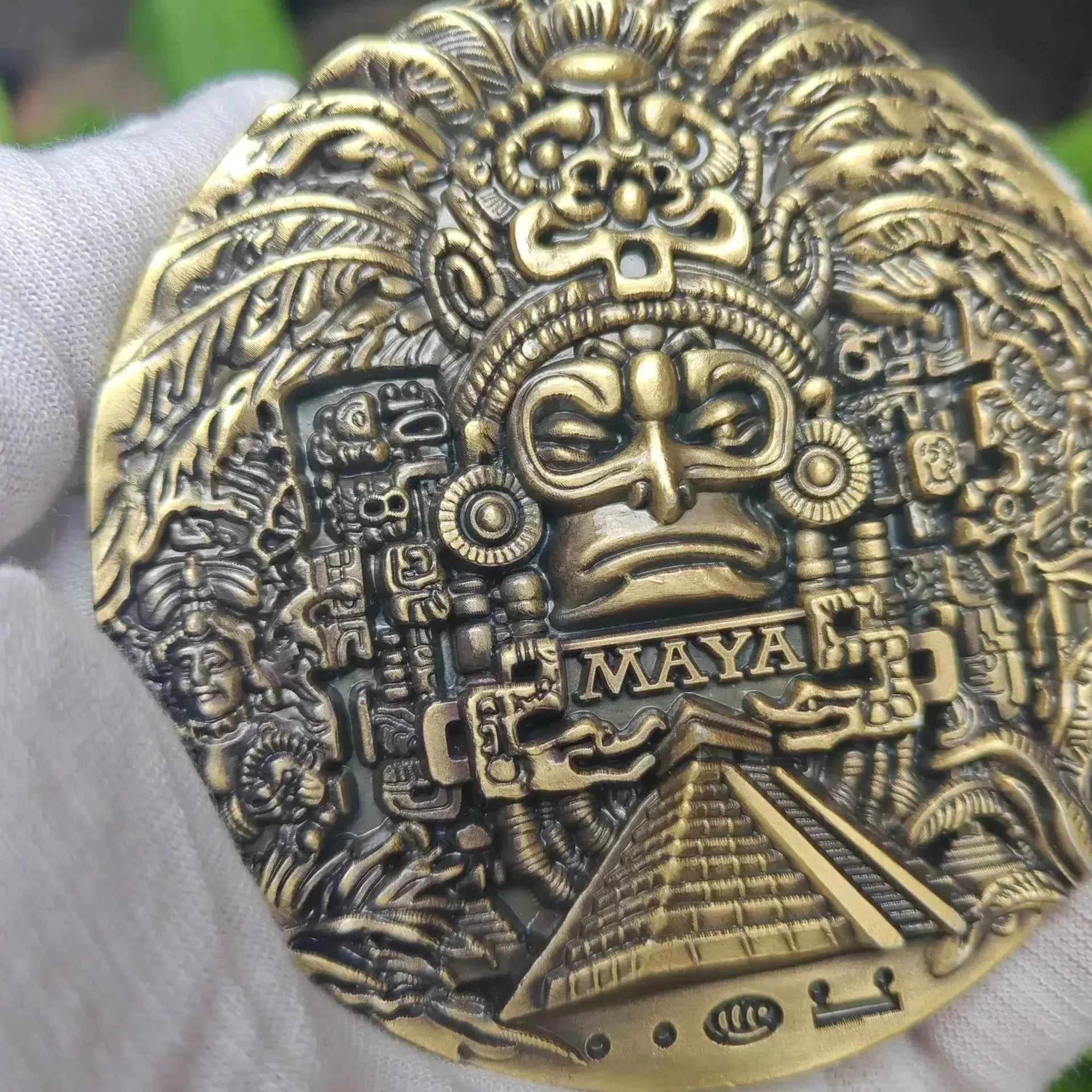 Commemorative coins, American large relief coin collection, Mayan coins, American Morgan