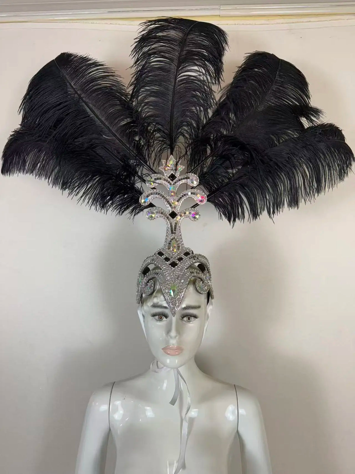 The Stardust Samba Queen – Premium Feathers & Rhinestones Carnival Headdress