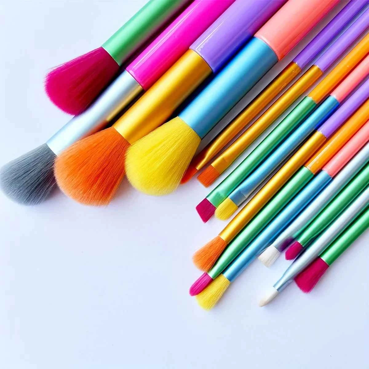 Makeup Brushes 15Pcs Colourful Makeup Brush Set Foundation Contour Blush Concealers Eye Shadow Blending Make Up Brush Kit
