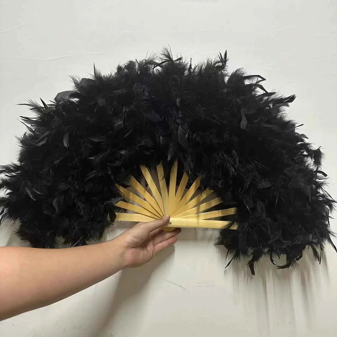 70*40cm Large Pink Feather Fan Stage Performance Dance Fan Photography Props Lolita Feather Folding Fan Wedding Party Decoration