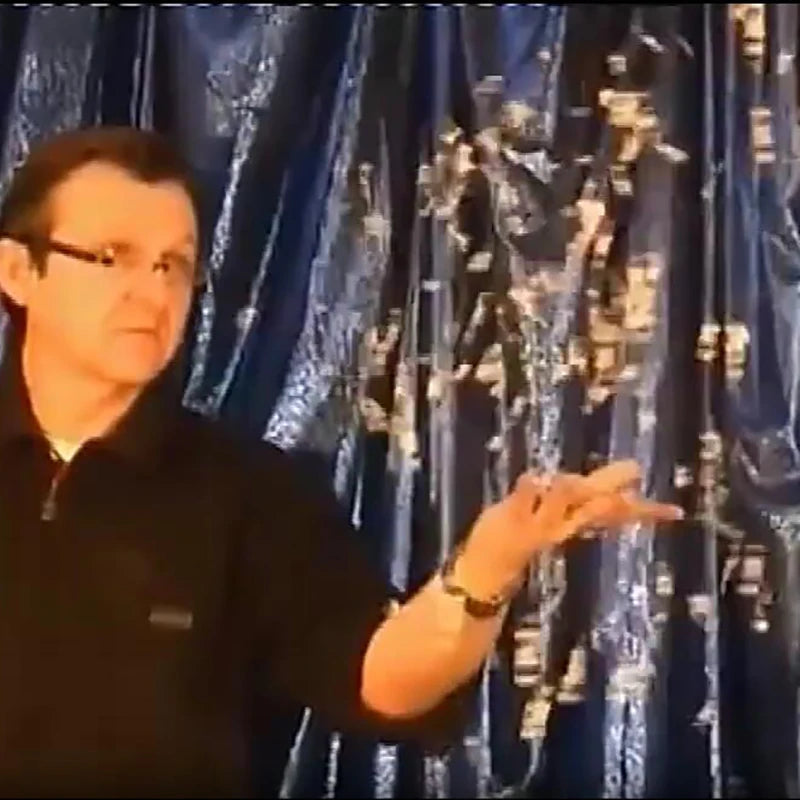 The Snow Shot Magic Tricks Gimmick Props Empty Hand Appearing Object Snow Paper Magic Props Snow Storm Magicians Professional - Big Tim's Magic Emporium