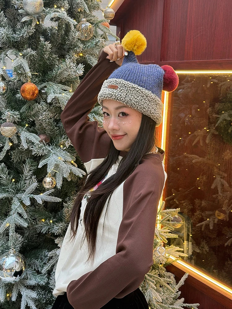 ELFSACK Cute Clown Colorful Pom Pom Warm Knit Beanie For Women - Big Tim's Magic Emporium